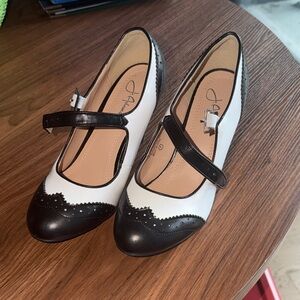 Chic Black and White Mary Jane Heels